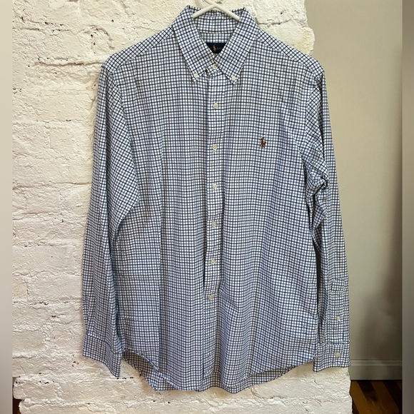 Ralph Lauren Blue and White Checked Button Down. Size M - Picture 1 of 7